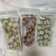 花ニット編みモチーフ　スマホショルダーストラップ3点セット