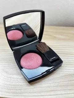 CHANELジュ コントゥラスト 330 ローズペティヤン　チーク