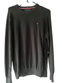 TOMMY HILFIGER 黒 セーター M