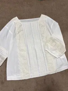 新品未使用❁ホコモモラ ジャガード 丸襟 ブラウス セーラーカラー 刺繍 40 新品未使用❁ホコモモラ ジャガード 丸襟 ブラウス セーラーカラー