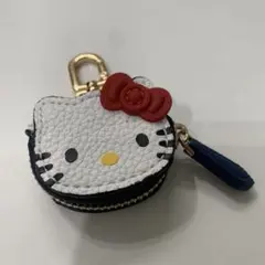 ハローキティ コインケース バッグチャーム AirTagケース　ポーチ　新品