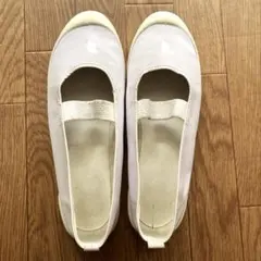 Item thumbnail for item 6cf03722-2c60-4363-a94f-686f0fc4452a