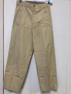 未使用　メンズ　薄手パンツ　M ゆったり　ベージュパンツ　大きめサイズ