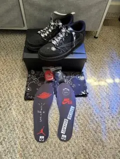 Travis Scott×Nike AJ1 Low Black Phantomのサムネイル