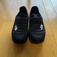 シューズ