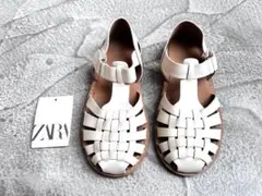 ZARA キッズサンダルのサムネイル