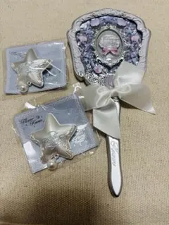 フラワーノーズシェルズジュエルシリーズ手鏡ミラー　ホワイト