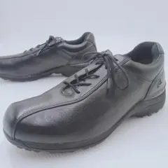 Item thumbnail for item 8f47f89e-8aba-4e7d-8f1b-9461a93c1b77