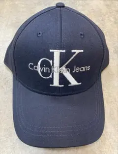 Calvin Klein Jeans ネイビ刺繍男女用キャップフリ➖サイズ