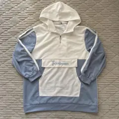 sanrio タキシードサムハーフジップパーカー