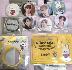 スキズ Stray Kids リノ 缶バッジ アクスタ ホルダー まとめ