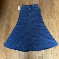 GU ライトデニム　フレアマキシスカート　L