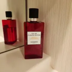 HERMES オー ドゥ ルバーブ エカルラット シャワージェルのサムネイル