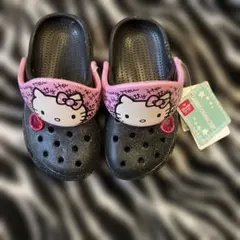 ハローキティ サンダル 17.0cm 黒ピンク