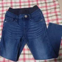 110 デニム風パンツ　秋冬　ウエストゴム　左右ポケットあり　女児