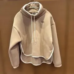 adidas トレーナー