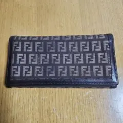 Fendi モノグラム 長財布