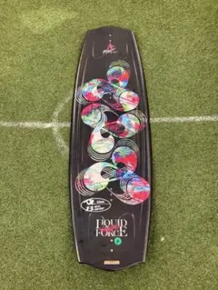 2025年最新】ウェイクボード リキッドフォースの人気アイテム