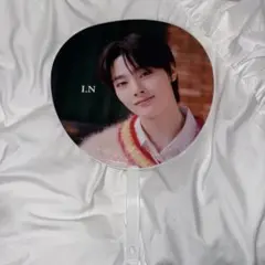 Item thumbnail for item 070d9c23-8cdb-4dcf-ae90-0c5842ed76a6