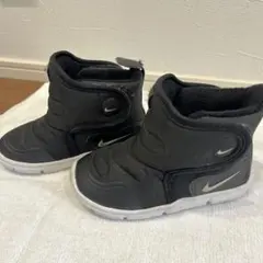 NIKE キッズ ブーツ ブラックのサムネイル