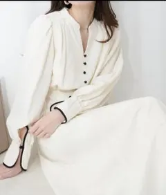 natural couture 配色くるみ釦ワンピース