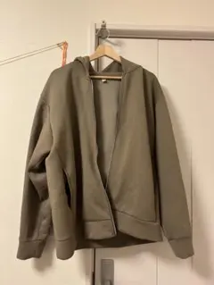 GU ジーユー ジップアップパーカー Lサイズ カーキ 無地 長袖