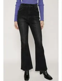 Item thumbnail for item d85e45d5-b647-4a10-aae5-9434fe6ae4cc