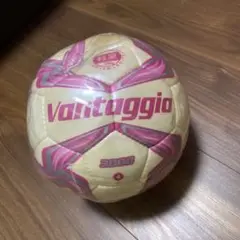 サッカー　ボール　モルテンmolten 4号　ヴァンタッジオ　3000 新品