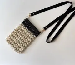 かぎ針編み　スマホショルダー　サコッシュ　ポシェット