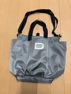 FREDRIK PACKERS ショルダーバッグ グレー