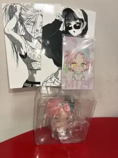 MIZI フィギュアとイラストカードセット