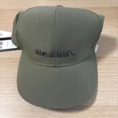 OAKLEY キャップ　オリーブ　フリーサイズのサムネイル