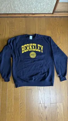 BERKELEY 原宿 赤 スウェット トレーナー バークリー - メルカリ
