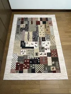 ウール100%パッチワークラグ 133x195 cm　中古