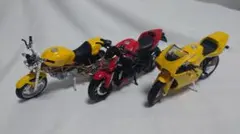Maisto 1/18 ドゥカティ 3台セット おまけ付
