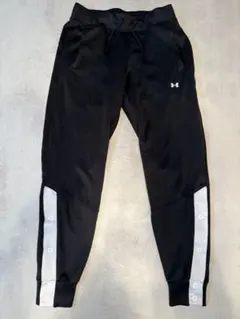 アンダーアーマー　ジョガーパンツ　トレーニング レギンス
