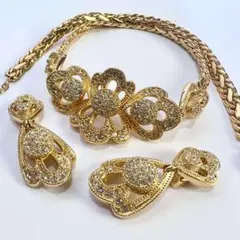 Dior フラワーモチーフ ラインストーン ネックレス イヤリング セット 美品