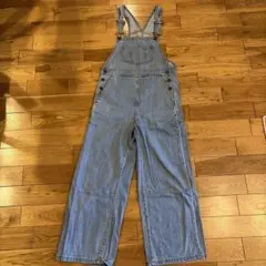 GU デニムサロペット　オーバーオールMサイズ　ブルーのサムネイル