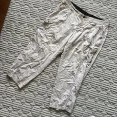 シンプル ワークパンツ ズボン ボトムス クロップド裾 無地18 生成 日常のサムネイル