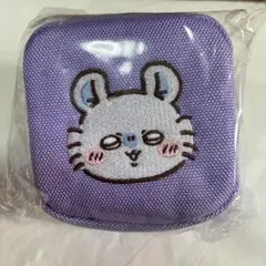 ちいかわ カラビナ付き刺繍スクエアポーチ モモンガ