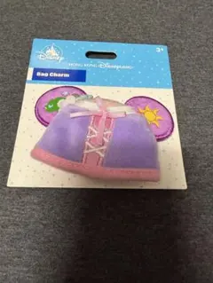 新品　ラプンツェル イヤーハット　キーチェーン　バッグチャーム　香港ディズニーのサムネイル