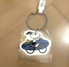 新品　スヌーピー サーフショップ キーホルダー