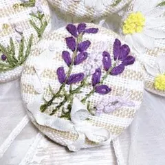 選べるリボン刺繍ヘアゴム￤ブローチにも♡くるみボタン【ラベンダー②】
