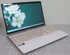 極上】富士通プレミアムホワイト☘️8世代i7☘️SSD256GB+HDD1TB