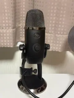 Blue YETI X コンデンサーマイク 本体のサムネイル