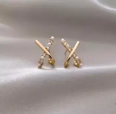 533 ゴールド X字 ピアス czダイヤモンド 韓国 結婚式 ドレス