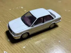 トミカリミテッドヴィンテージネオ トヨタ カローラ1500SEリミテッドのサムネイル