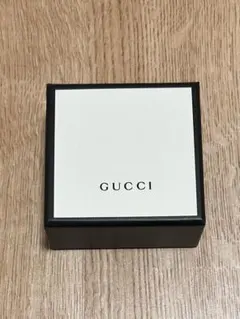 GUCCI ギフトボックス セット　美品　巾着袋付き