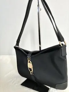 【シリアル有・鑑定済】美品 グッチ ジャッキー 金具 ショルダーバッグ 黒