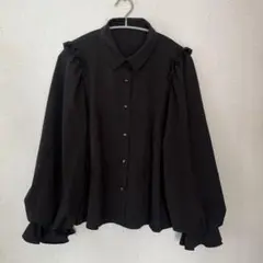 GRL フリル付き黒長袖シャツ